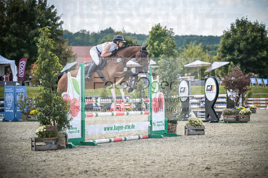 DOS_6609 | Entdecke hochwertige Reitturnierfotos von Foto Oger. Professionell, emotional und authentisch – jetzt Lieblingsmomente im Shop bestellen.Deutschlandweite Turnierfotografie. - Realisiert mit Pictrs.com