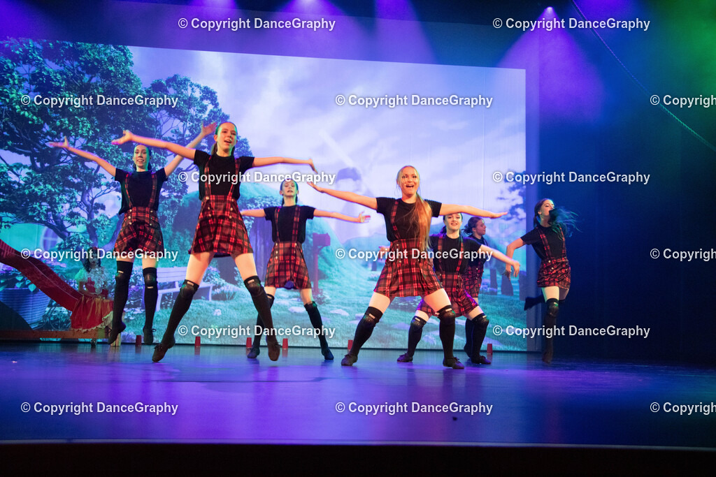 GPHY3081 | DanceGraphy - Realisiert mit Pictrs.com