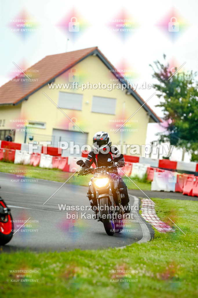 VBK-4062 | Hier findet Ihr Bilder von Touristenfahrten auf der Nürburgring Nordschleife oder von anderen Veranstaltungen die ich besucht habe. Viel Spass beim Durch Schauen 