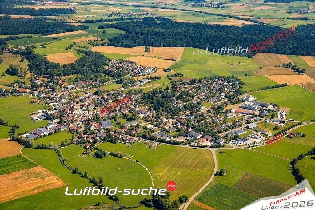 Das Luftbild zeigt : Marktlustenau Kreßberg - Die Luftaufnahme wurde 2024 vom UL-Flugzeug aus erstellt ( keine Drohne ) - Hochauflösende Luftaufnahme - Für grossformatige Ausdrucke geeignet. Die Geschenkidee !Mit Lizenz und Bildrechte bestellbar