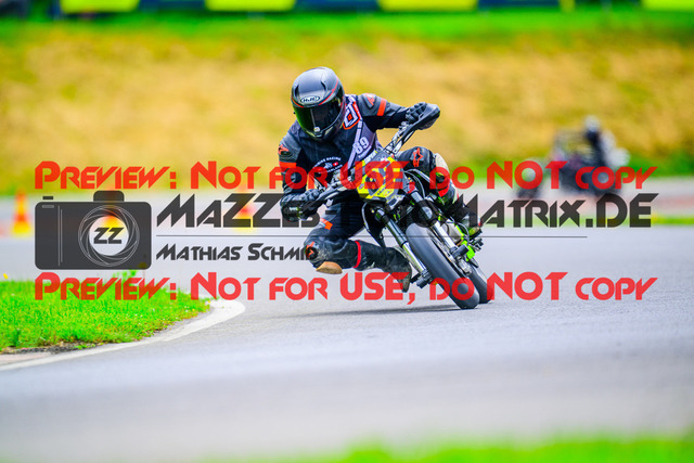 MaZZes_FotoMatrix_240609_6007705_6485 | STK