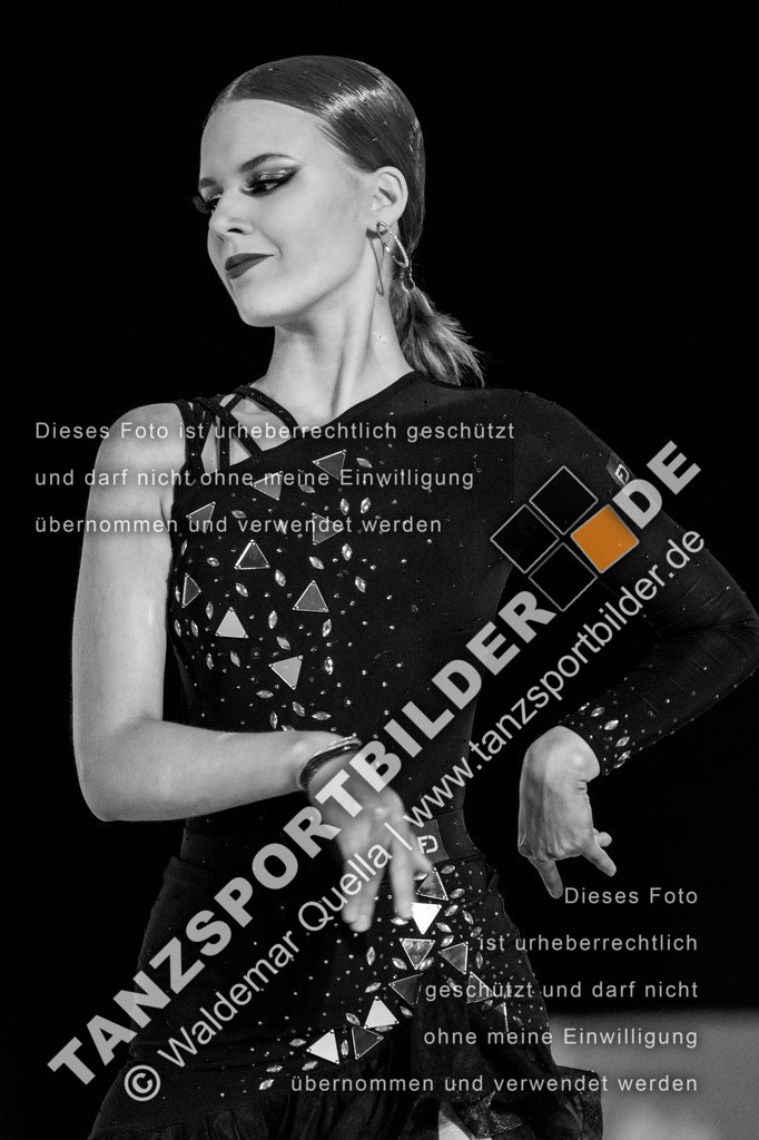 20250504-00684 | Hier finden Sie Tanz Bilder vom Latein und Standard Formationen tanzen. Sportbilder vom Tanzsport. Schöne Fotos und von Weltmeisterschaft, Europameisterschaft, Bundesliga, Regionalliga, Oberliga und Landesliga sowie von GOC Stuttgart, DanceComp, WM Bremen