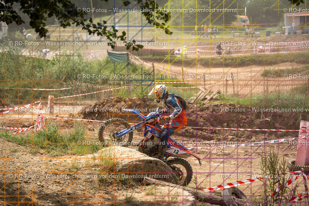 Niederwürzbach 2 Lauf-775 | Sportfotografie von RO-Fotos: Motorsport, Motocross, Enduro, Laufveranstaltungen und Triathlon. Professionelle Fotos von Sportlern und Events. - Realisiert mit Pictrs.com