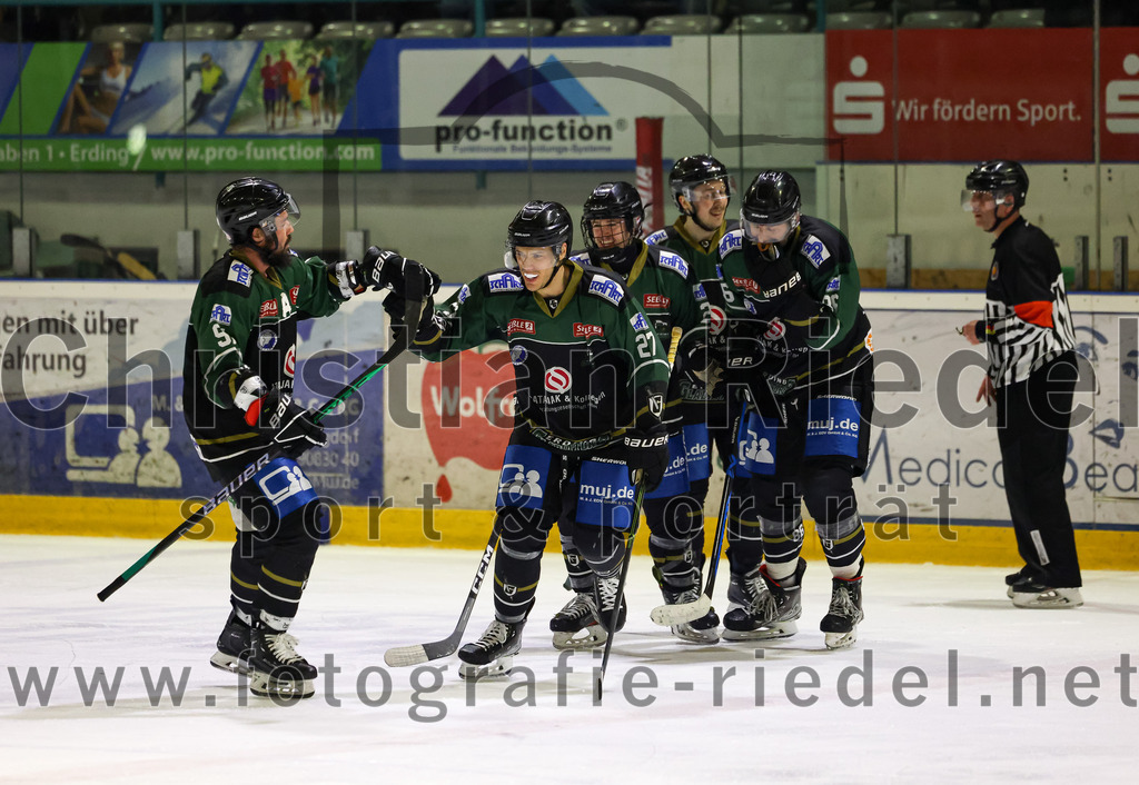 2023-03-14_135_TSV_Erding_gegen_TEV_Miesbach | Erding, Deutschland, 14.03.2023:
Eishockey, Bayernliga Playoffs 2022 / 2023, Halbfinale, TSV Erding gegen TEV Miesbach, Endergebnis: 5:3

Foto: Christian Riedel / fotografie-riedel.net