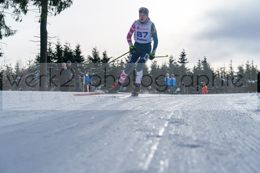 DSC Oberwiesenthal | Vom 19. - 21. Januar fand in der Sparkassen-Skiarena Oberwiesenthal der DSV E.INFRA Schülercup Biathlon statt.