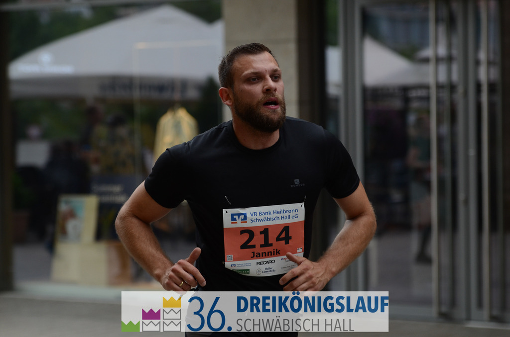 VR Bank Hauptlauf 10km | 3königslauf 2022 VR Bank Hauptlauf - Realisiert mit Pictrs.com