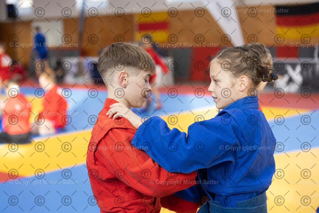20250125-100801-_G2A2105-MarcelSutter | Finde und bestelle deine Sport- und Eventfotos in höchster Qualität. Professionelle Aufnahmen von Wettkämpfen, Veranstaltungen und Outdoor-Events – schnell und einfach online bestellen. - Realisiert mit Pictrs.com