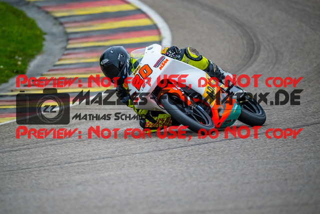 MaZZes_FotoMatrix_240503_6007705_1541 | KTM