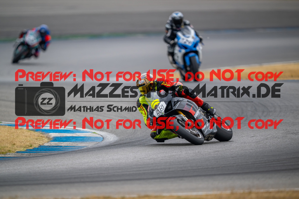 MaZZes-Fotomatrix-20260809-579090 | R1