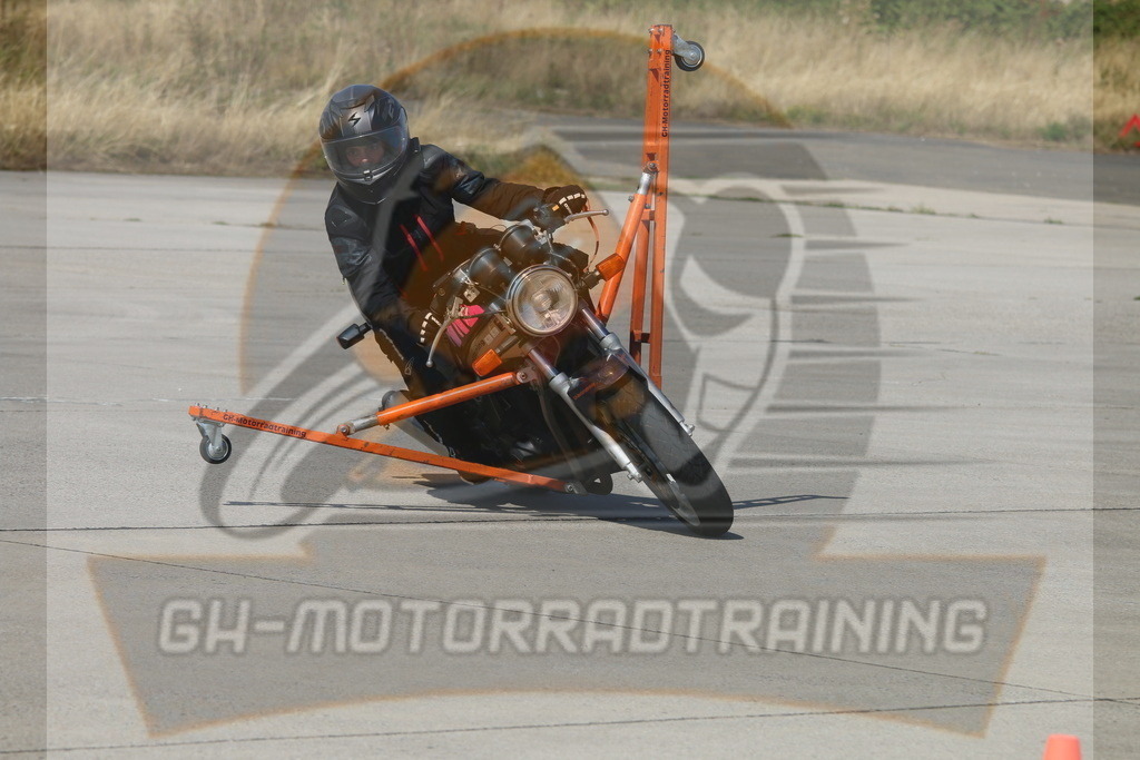IMG_3596 | gh-motorradtraining-foto.de - Realisiert mit Pictrs.com