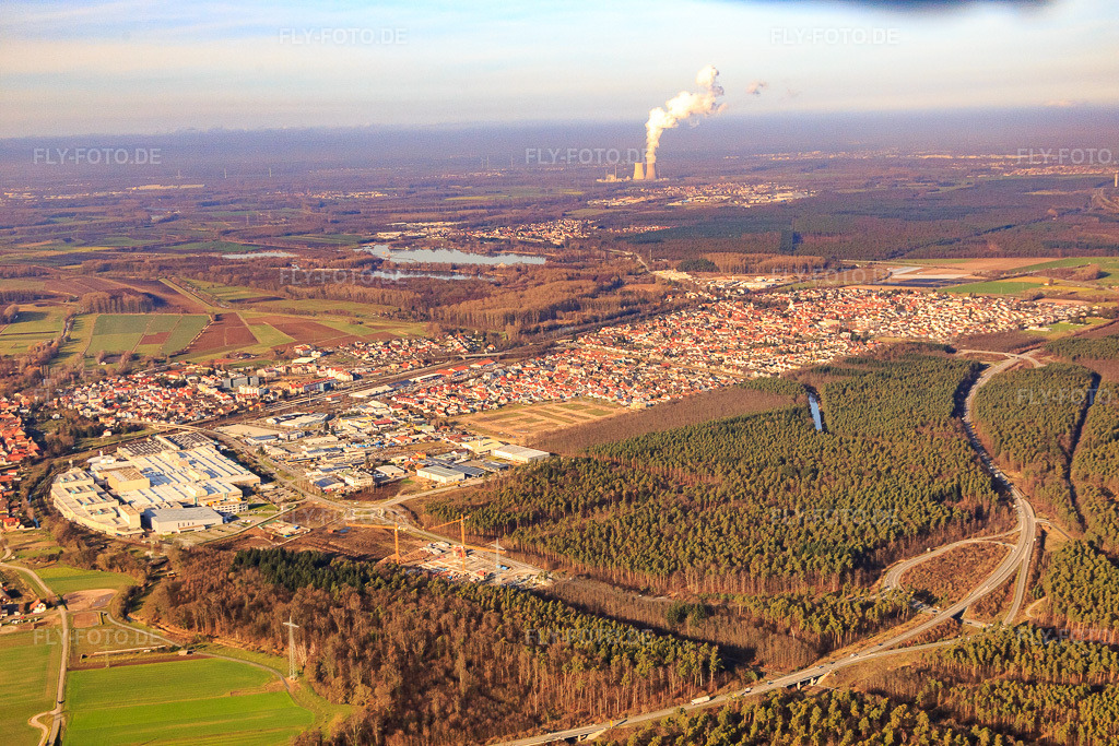 Luftbild: Ortsansicht von Südosten im Ortsteil Graben in Graben-Neudorf im Bundesland Baden-Württemberg in Deutschland. Foto: IMG_085336.jpg vom 19.12.2015 durch Werner Riehm/FLY-FOTO.de