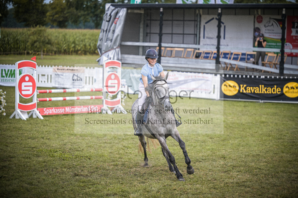 DOS_5619 | Entdecke hochwertige Reitturnierfotos von Foto Oger. Professionell, emotional und authentisch – jetzt Lieblingsmomente im Shop bestellen.Deutschlandweite Turnierfotografie. - Realisiert mit Pictrs.com