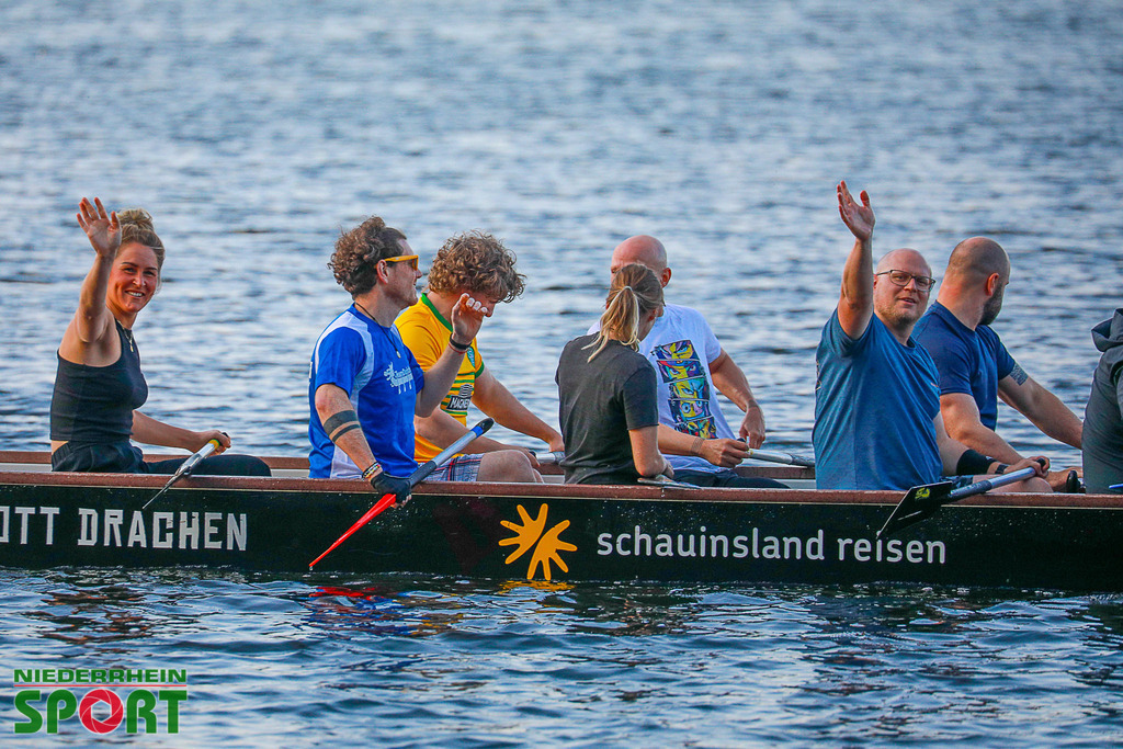 Drachenboot-Training_Wedau110625_029 | Bildergalerie von Sport-Ereignissen aber auch von weiteren spannenden Dingen - nicht nur vom Niederrhein. In Anlehnung an den bekannten Spruch von Hanns Dieter Hüsch heißt das Motto: "Niederrhein ist überall".  - Realisiert mit Pictrs.com