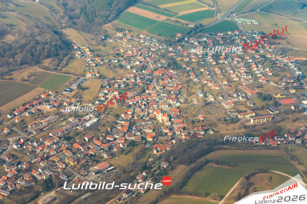 Das Luftbild der Stadt Burkardroth wurde 2019 vom Flugzeug heraus erstellt (keine Drohne) Aufnahmehöhe ca.400 Meter- hohe Auflösung- beste Druck-Qualität garantiert!