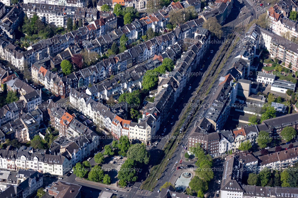 Luftbild Düsseldorf Oberkassel  Luegallee Barbarossa Platz Saittavini  439A3554 | Luftbildfotografie Hermann Klöpper/ Creative-Airphotography - Realisiert mit Pictrs.com