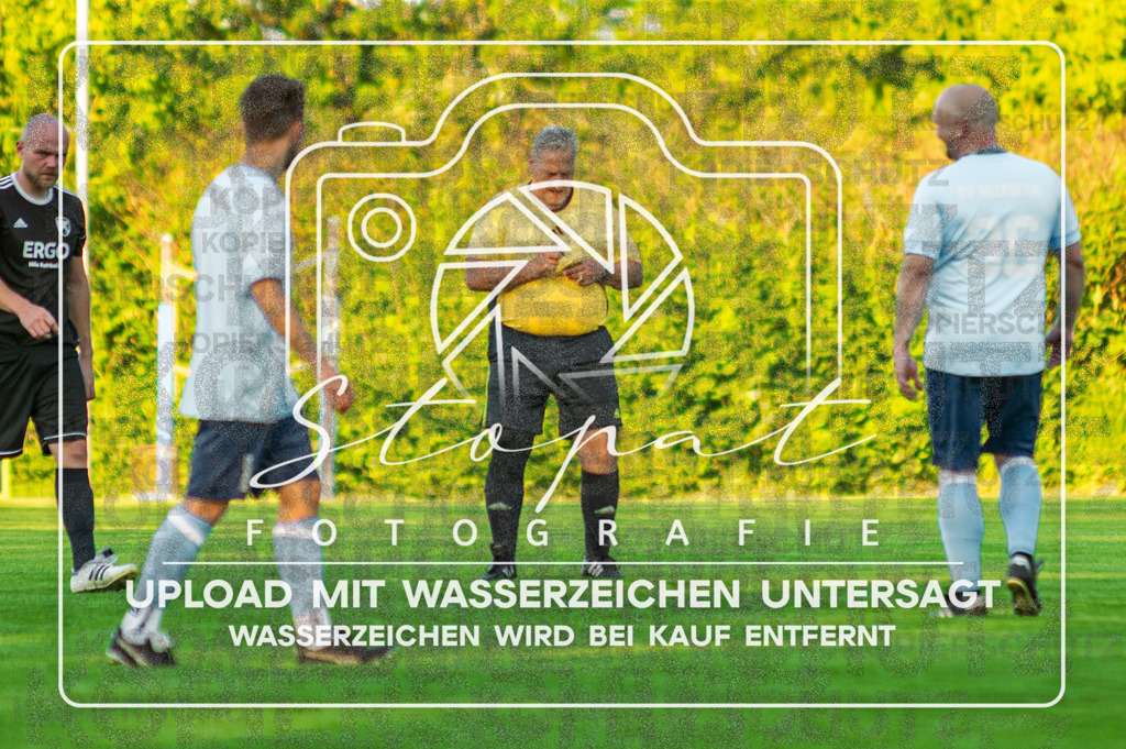 3. Kreisklasse Herren HK - FG Fulde-Stellichte II vs. SV Veersetal II | Peter Paech (Schiedsrichter); 3. Kreisklasse Herren HK - FG Fulde-Stellichte II vs. SV Veersetal II am 22.05.26 in Zentralstadion, Fulde - Realisiert mit Pictrs.com