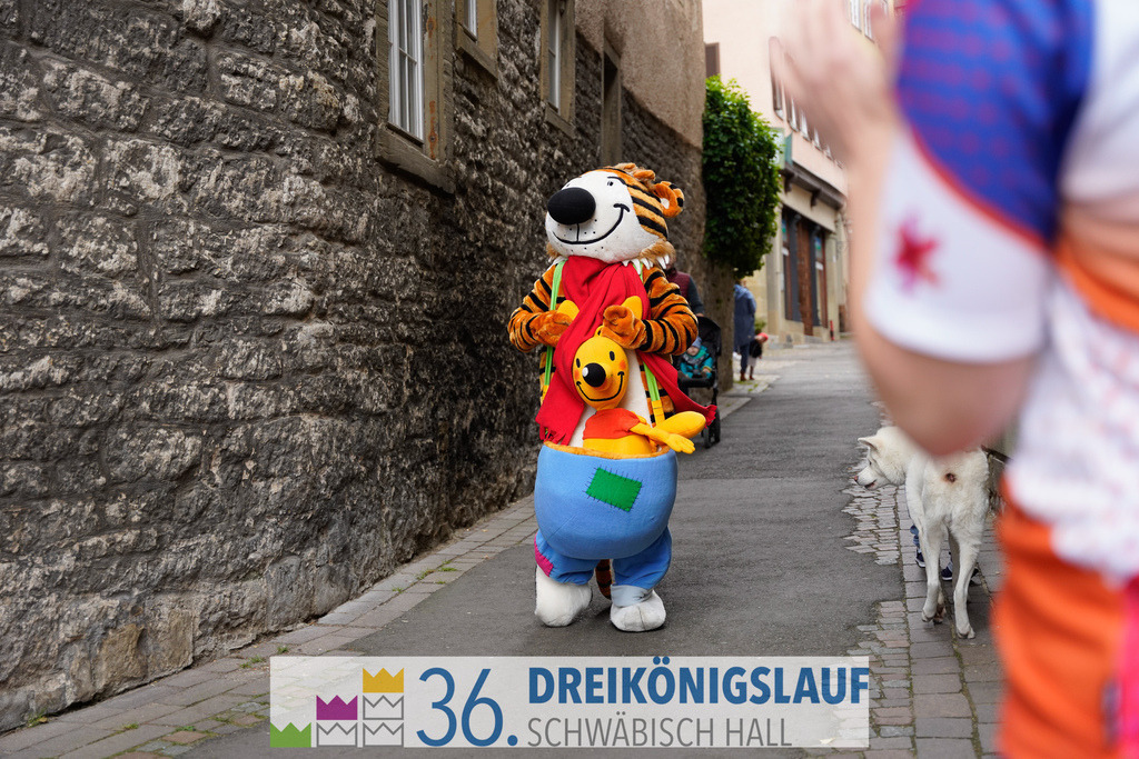 AOK Junior Cup 400m | 3Königslauf 2022 AOK Junior Cup 400m - Realisiert mit Pictrs.com