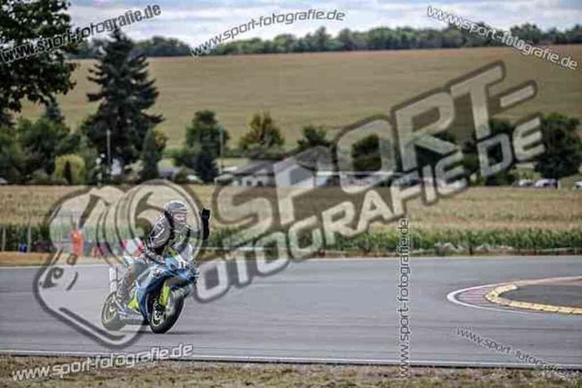 pubi0807 | Professionelle Fotos von Sportveranstaltungen, aber auch Hochzeiten und anderen Events. - Realisiert mit Pictrs.com