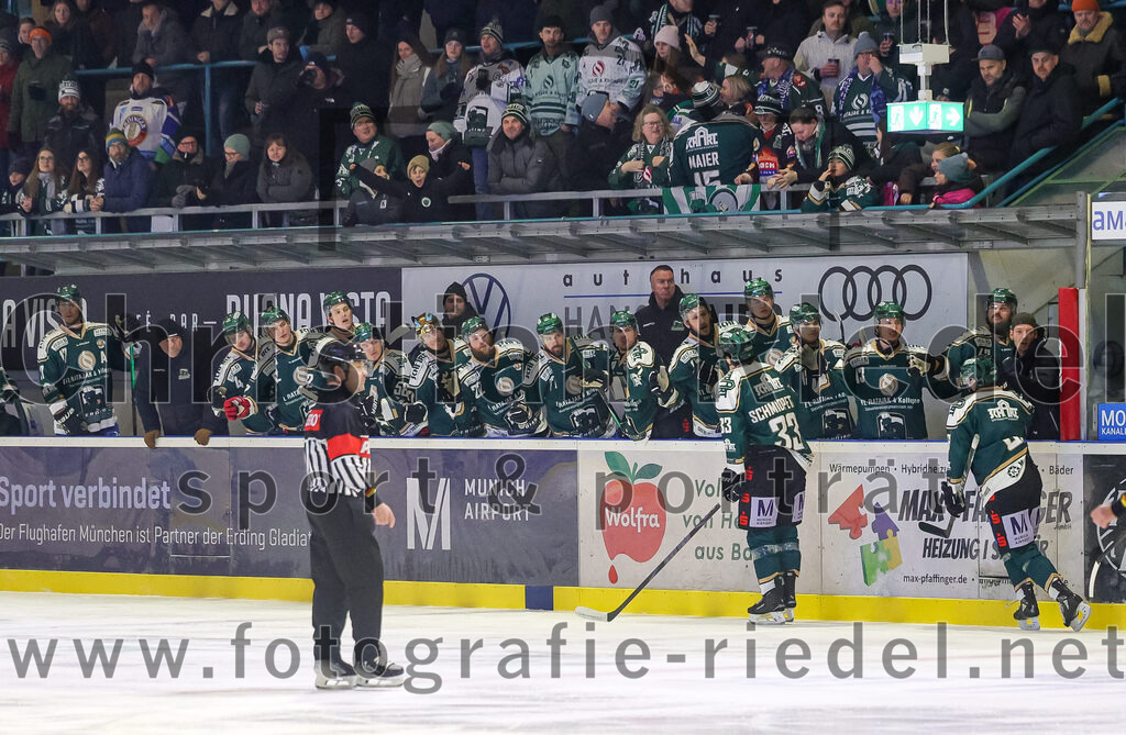 2026-01-06_033_TSV_Erding_gegen_EV_Lindau_Islanders | Erding, Deutschland, 06.01.2026:Eishockey, Oberliga Süd 2025 / 2026, 35. Spieltag, TSV Erding gegen EV Lindau Islanders, Endergebnis: 2:5Foto: Christian Riedel / fotografie-riedel.net