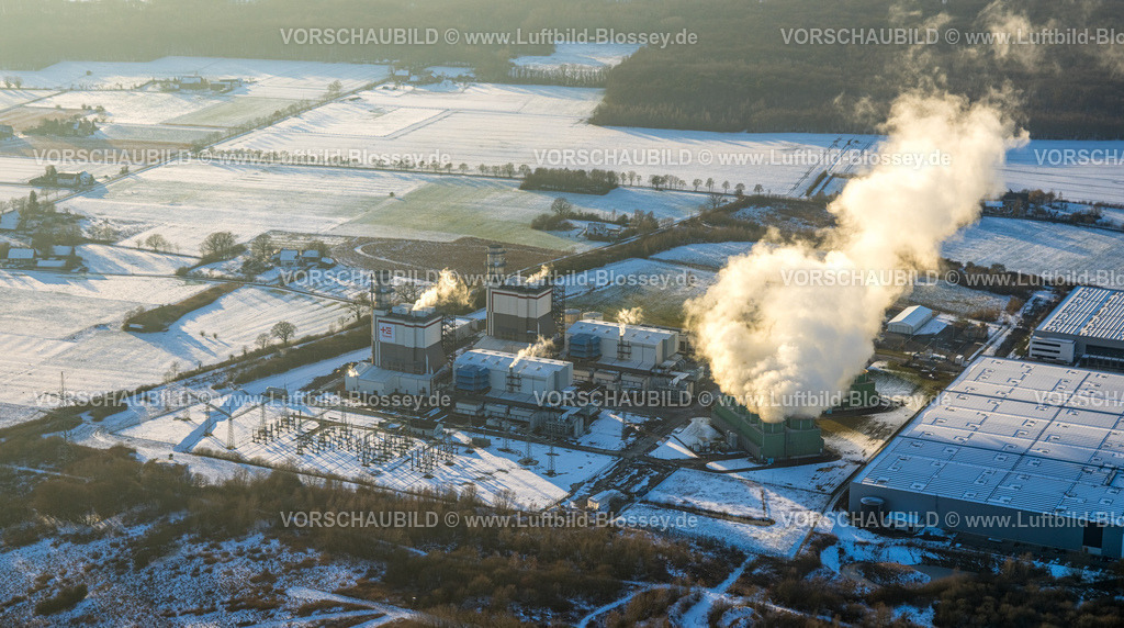 Hamm260105993 | Luftbild, Trianel Gaskraftwerk Hamm GmbH mit Dampfwolke und Rauchwolke, Wiesen und Felder Winterlandschaft, Uentrop, Hamm, Ruhrgebiet, Nordrhein-Westfalen, Deutschland