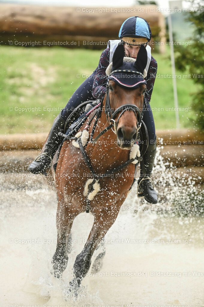 20230513_CCI2_Section2_Gelände_0418 | equistock