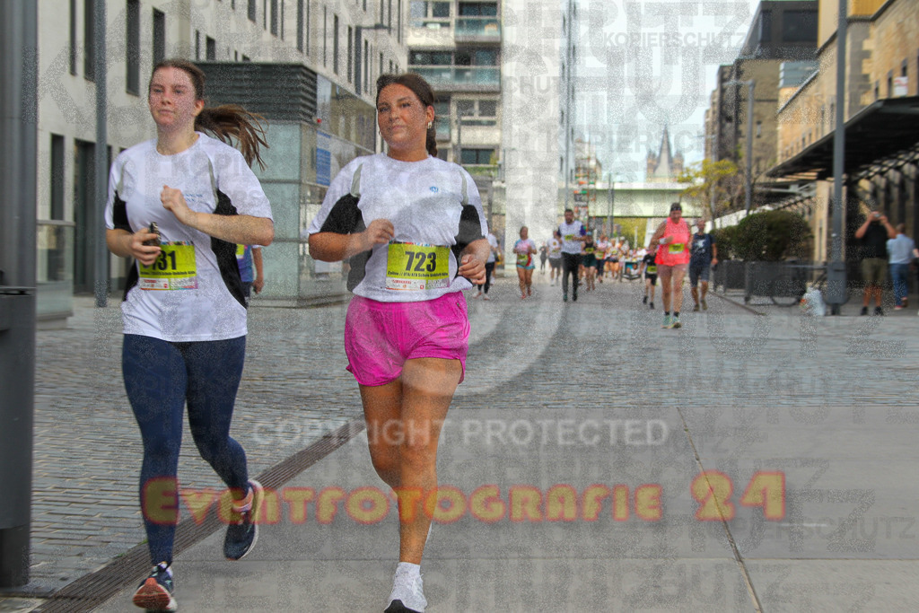 250920_1335_EV4_6160 | Sportfotografie im Rhein-Sieg Kreis, Köln, Bonn, NRW, Rheinland Pfalz, Hessen, etc. Unser Tätigkeitsfeld umfasst den Laufsport vom Volkslauf über den Marathon, Duathlon, Triathon bis zum Ultralauf wie Kölnpfad Ultra oder Schindertrail.