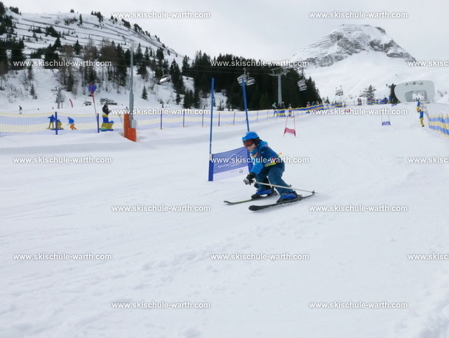 P1070583 | Photos von der Skischule Warth - Realisiert mit Pictrs.com