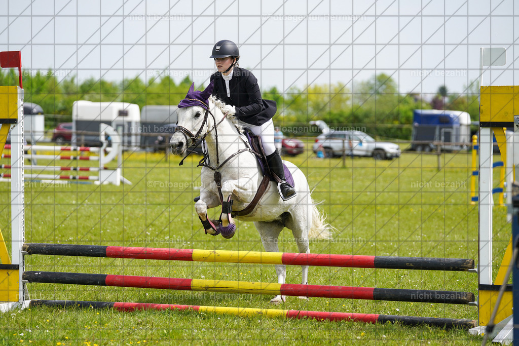 20230521-FAH06211 | Frühjahrsturnier, Landsberg am Lech, 2023, Reitclub Landsberg, Turnierbilder, Fotos Turnier Landsberg, Fotoagentur Herrmann, Turnierfotografen Bayern, Reitsport Fotograf, Pferde Fotograf