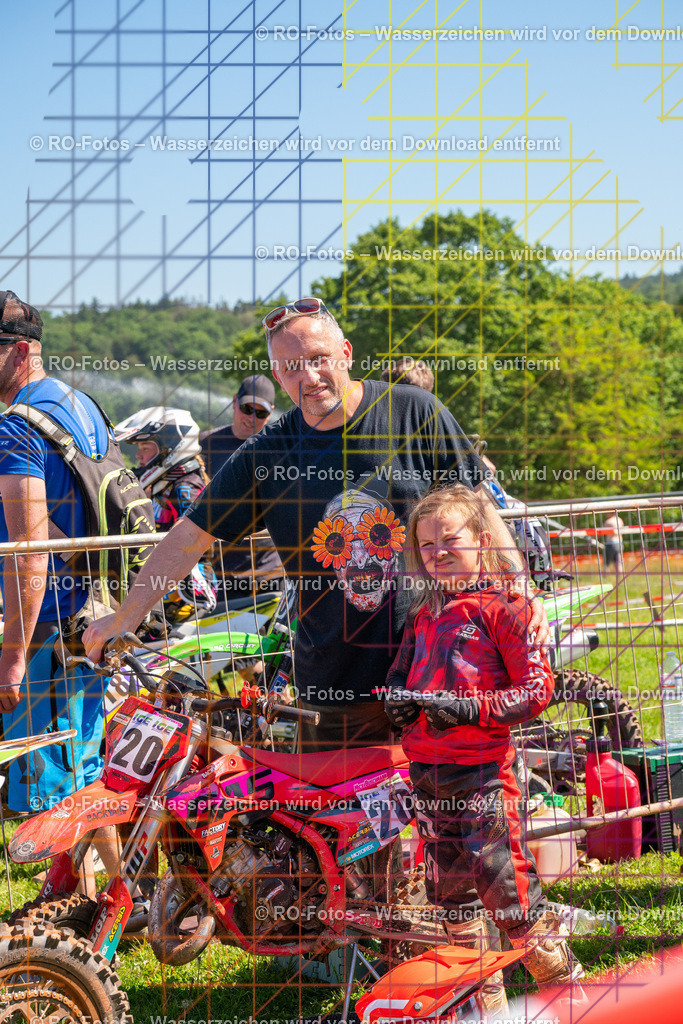 Wolfshausen 1 Lauf -1142 | Sportfotografie von RO-Fotos: Motorsport, Motocross, Enduro, Laufveranstaltungen und Triathlon. Professionelle Fotos von Sportlern und Events. - Realisiert mit Pictrs.com