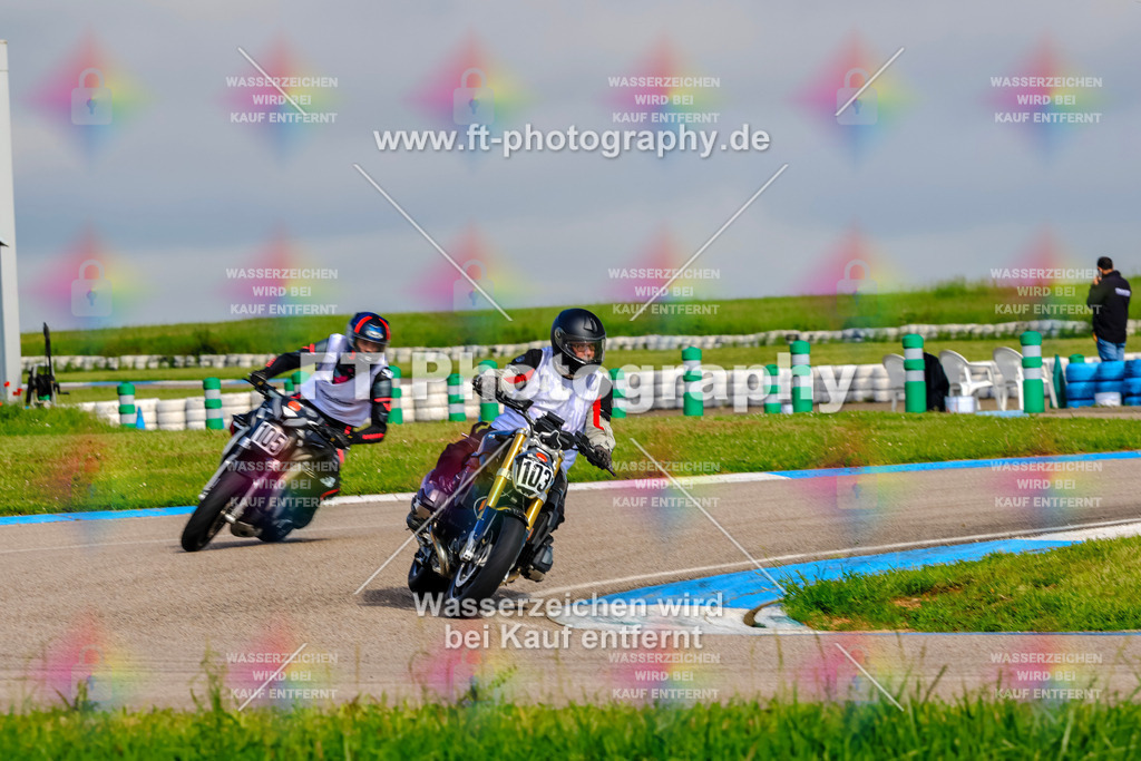 MotoTeam-8416 | Hier findet Ihr Bilder von Touristenfahrten auf der Nürburgring Nordschleife oder von anderen Veranstaltungen die ich besucht habe. Viel Spass beim Durch Schauen 