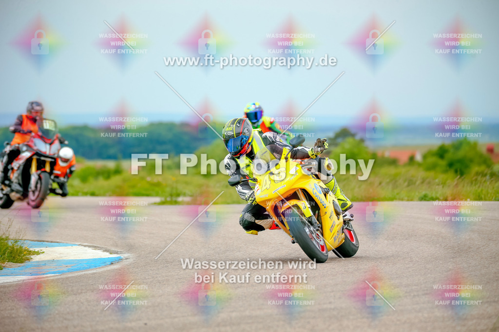 _MOT1560 | Hier findet Ihr Bilder von Touristenfahrten auf der Nürburgring Nordschleife oder von anderen Veranstaltungen die ich besucht habe. Viel Spass beim Durch Schauen 