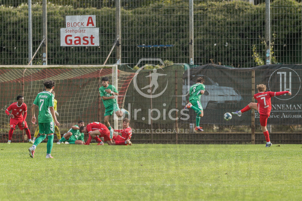 blr.pics_FC Oberneuland - JFV Bremen II | Professionelle Fußball- und Sportfotografie. Spielbilder online ansehen und kaufen – Einzelbilder oder komplette Galerien in hoher Qualität.