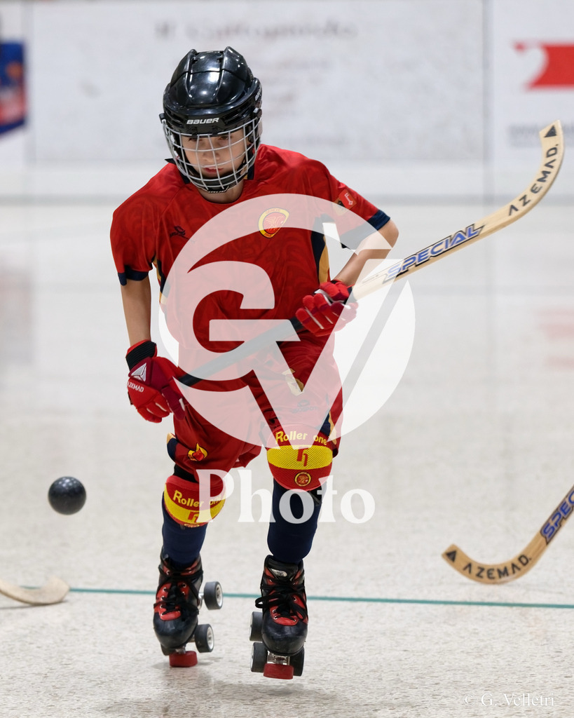 U13  - Geneve RHC v HC Munsingen W  |  during the U13  match between Geneve RHC and HC Munsingen W  at Centre sportif de la queue d'arve in Geneve, Switzerland