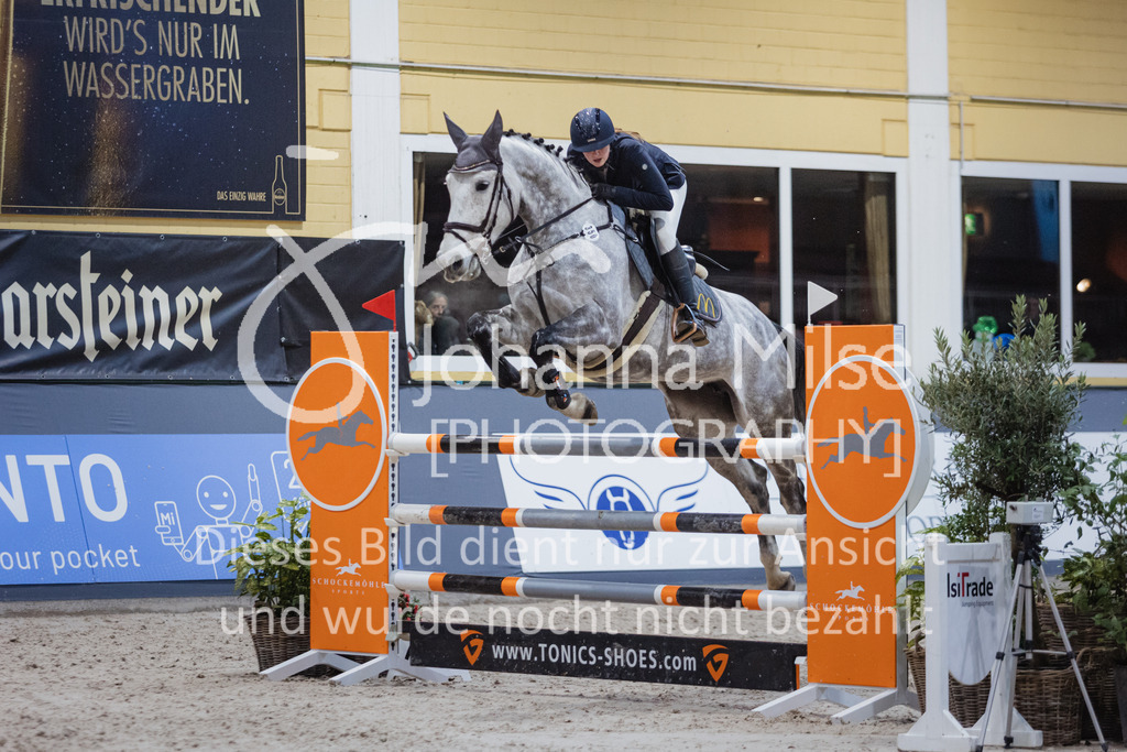 221216_Warstein_Youngster-M-447 | Deine schönsten Turniermomente als professionelle Fotos! Entdecke hochwertige Pferdesport-Fotografie im Online-Shop. Jetzt Fotos finden & bestellen!
