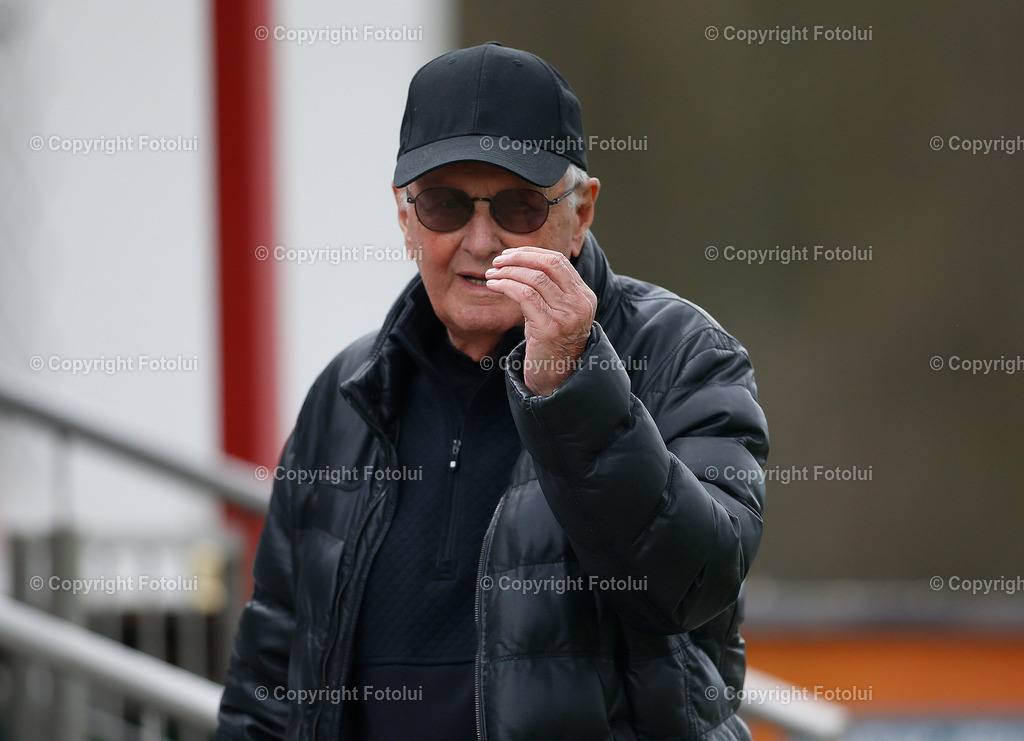 A_LUI_05052025_20 | SPORT,FUSSBALL LL.OST 05.04.2025 IM BILD: FRANZ GRAD FOTO:  FOTOLUI