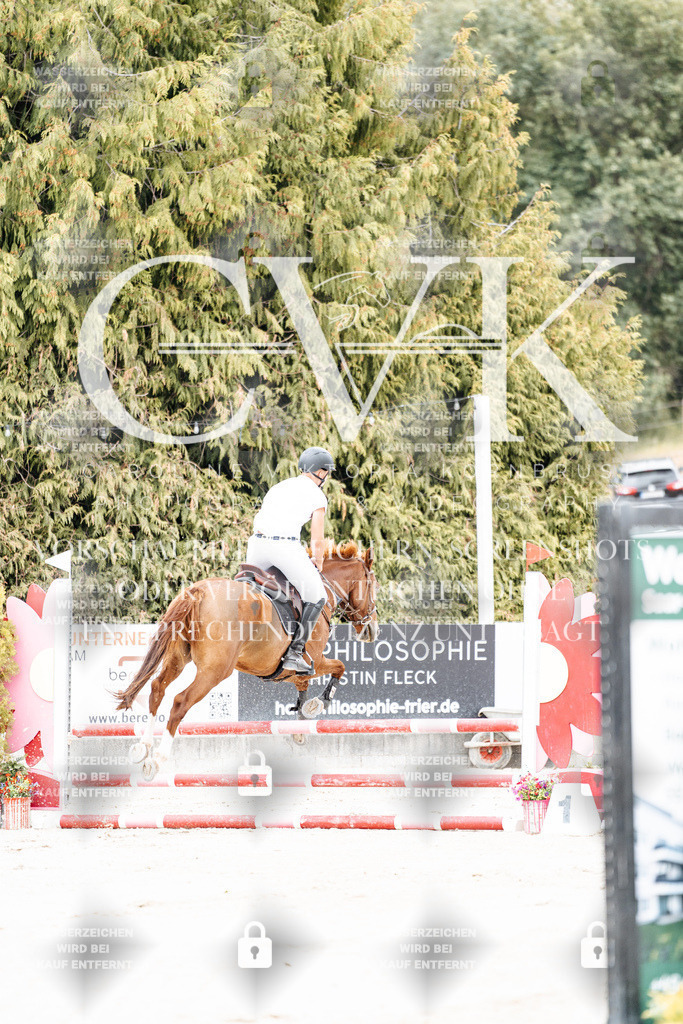 CK907748 | Turnierfotografie Pferdefotografie Trier Rheinland-Pfalz Pferdesport Reitsport Tierfotografie Sportfotografie Pferdevideo Pferdevideografie Equestrianvideography equestrianphotography  - Realisiert mit Pictrs.com
