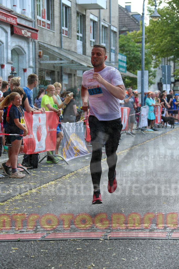 220625_1723_EX1_6716 | Sportfotografie im Rhein-Sieg Kreis, Köln, Bonn, NRW, Rheinland Pfalz, Hessen, etc. Unser Tätigkeitsfeld umfasst den Laufsport vom Volkslauf über den Marathon, Duathlon, Triathon bis zum Ultralauf wie Kölnpfad Ultra oder Schindertrail.
