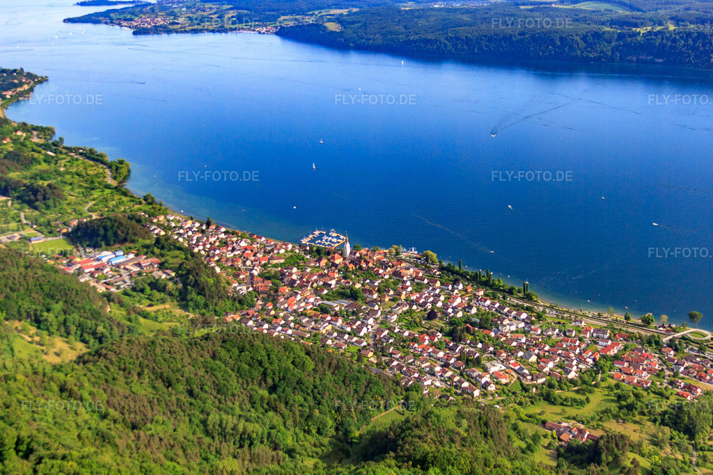 Luftbild: Stadt am Ufer des Überlinger Sees von Nordwesten in Sipplingen im Bundesland Baden-Württemberg in Deutschland. Foto: IMG_57468.jpg vom 08.06.2013 durch Werner Riehm/FLY-FOTO.de