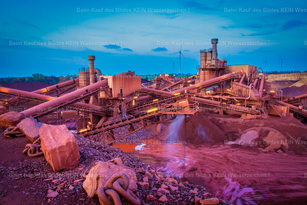 Mammendorf bei Nacht-2550 | Lichtkunst Lightpainting - Realisiert mit Pictrs.com