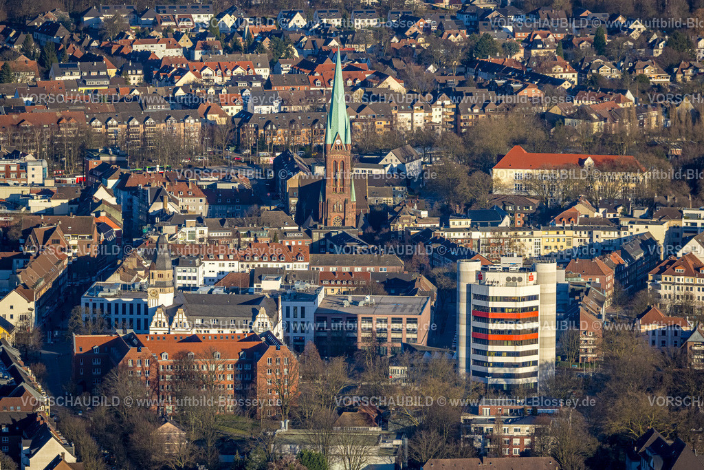 Gladbeck240108018 | Luftbild, kath. St. Lamberti KIrche, Altes Rathaus Stadt Gladbeck, Willy-Brandt-Platz, Neues Rathaus und Sparkasse Hochhaus, Gladbeck, Ruhrgebiet, Nordrhein-Westfalen, Deutschland