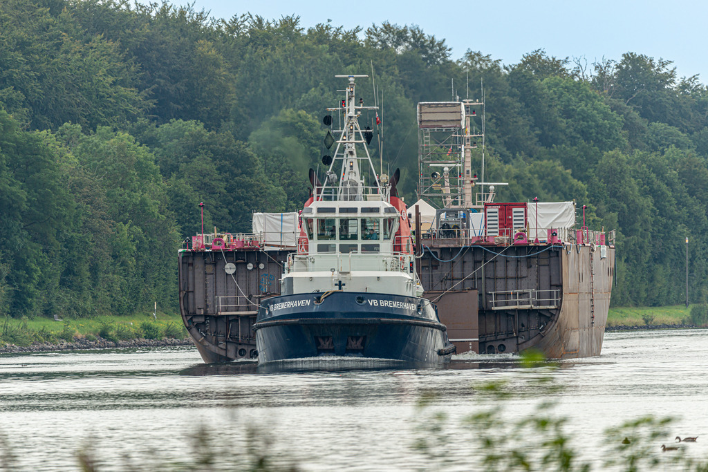 CCM_2967 | Entdecken Sie hochwertigen Fotodruck auf Leinwand, Acrylglas, Alu-Dibond und weiteren Materialien bei Fotodruck Online. Gestalten Sie individuelle Wandbilder in bester Qualität – ideal für besondere Erinnerungen und stilvolle Dekorationen. 