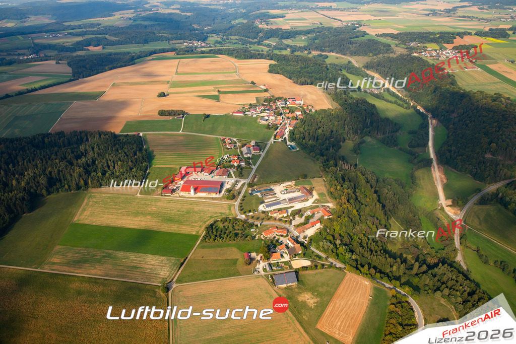 Die Luftbildaufnahme butzenberg -  wurde 2020 mittels Flugzeug (keine Drohne) erstellt. Perfekte Schärfe und Druck- Ergebnisse- Garantiert!