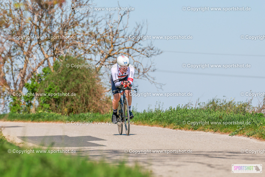 361_AR7_4110 | Neusiedlersee Radmarathon 2026@sportshot_your_pictrs #yourpictures#roadtowm2029 #nrm #neusiedlerseeradmarathon #neusiedlersee #neusiedlerseetourismus #burgenland #mörbisch #nrm26 #burgenlandtourismus #voglundco #poweredbyburgenlandtourismus #radsport #rad #marathon #ucigranfondo #visitburgenland #ucigranfondoworldseries