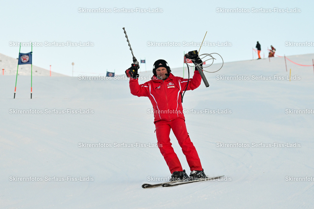 SRS_26.12.2025_0070 | SRS_26.12.2025_0070 - Realisiert mit Pictrs.com