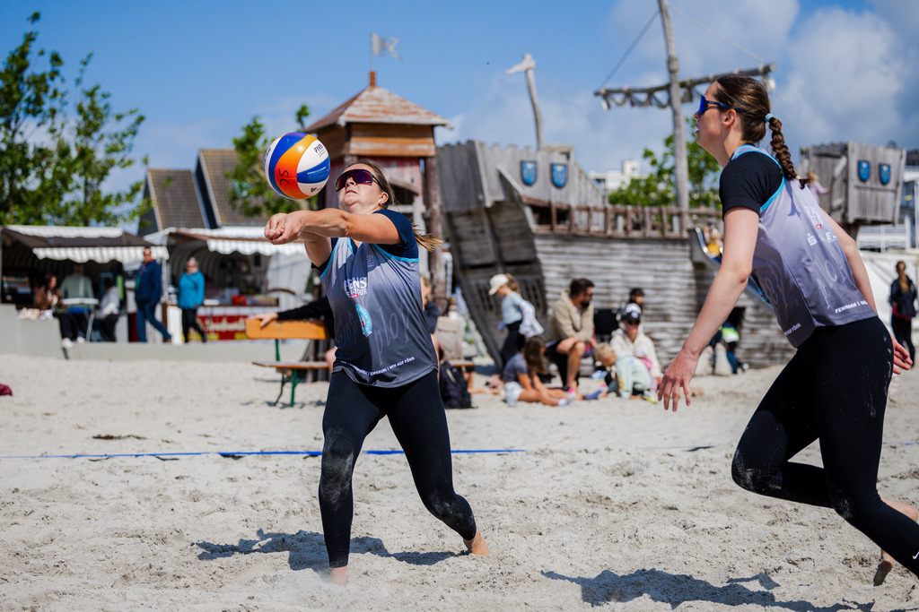 Beachvolleyball I Saison 2026 I FLENS Beach-Tour I 6. Turnier I Ostseebad Großenbrode | Jasper Lorenz Fotografie - Realisiert mit Pictrs.com
