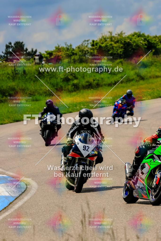 MotoTeam-0176 | Hier findet Ihr Bilder von Touristenfahrten auf der Nürburgring Nordschleife oder von anderen Veranstaltungen die ich besucht habe. Viel Spass beim Durch Schauen 