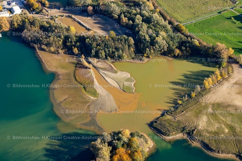 Luftbilder Kerken-7682 | Luftbildfotografie See- Ufer und Abraum- Flächen des Baggersee und Kies- Tagebau an der Straße Backesweg in Kerken im Bundesland Nordrhein-Westfalen, Deutschland - Realisiert mit Pictrs.com