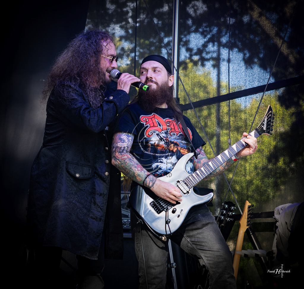 Metal Attack Tribute | Stadtfest Aschaffenburg 30.08.2025 - Realisiert mit Pictrs.com