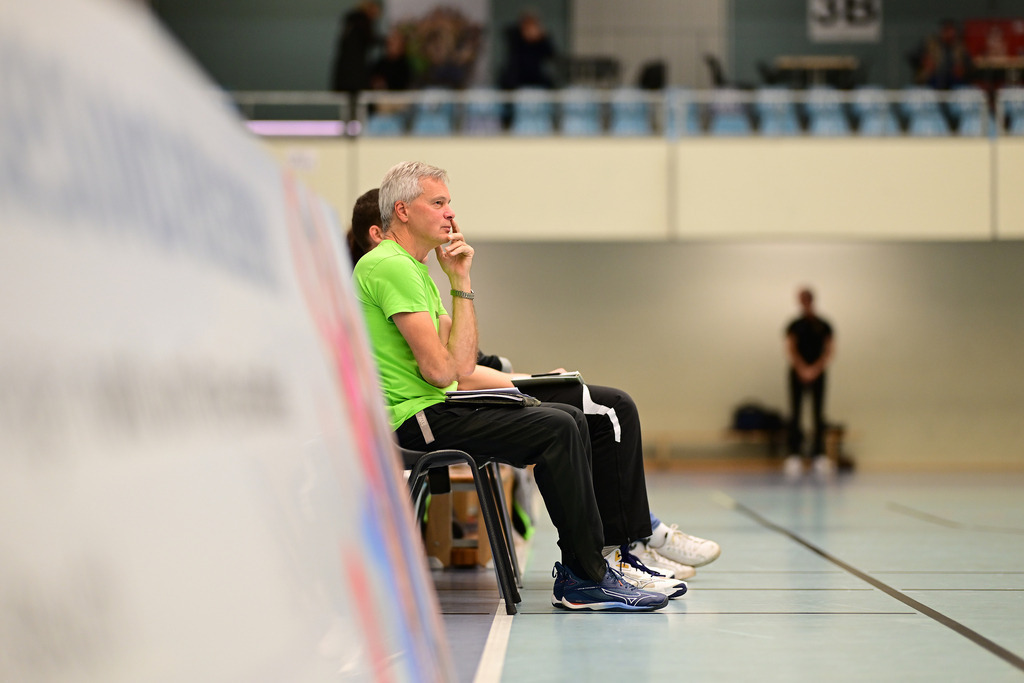 Volleyball I Frauen I Saison 2024-2025 I Regionalliga Nord I VT Hamburg - VSG Lübeck | Der Sportfotograf. - Realisiert mit Pictrs.com