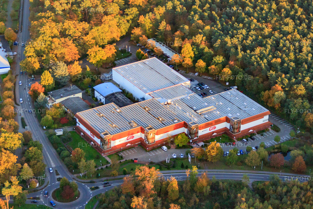 Luftbild: Möbel Gilb in Herxheim bei Landau im Bundesland Rheinland-Pfalz in Deutschland. Foto: IMG_60703.jpg vom 24.10.2013 durch Werner Riehm/FLY-FOTO.de